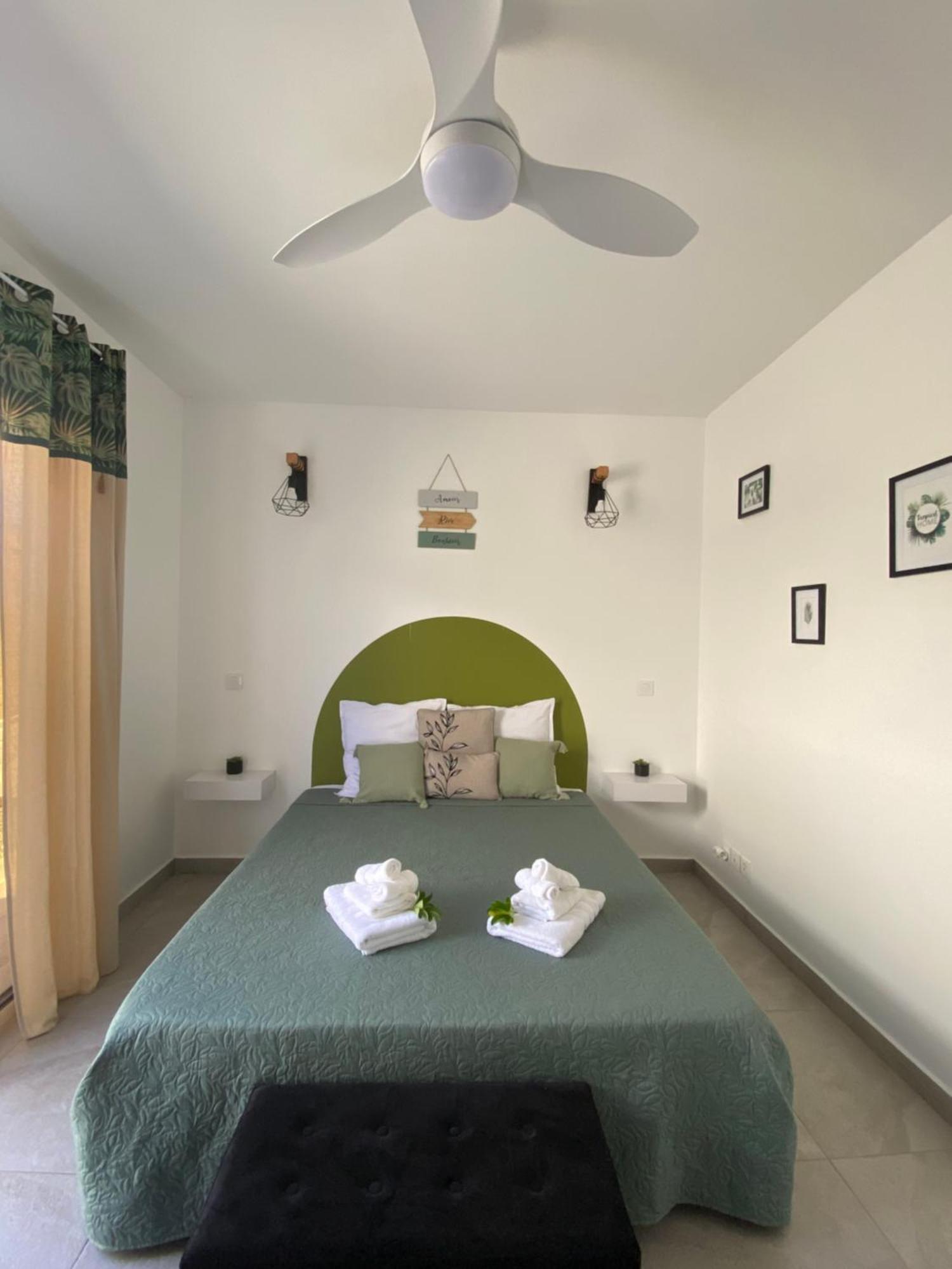 Villa Lanais Baie-Mahault Εξωτερικό φωτογραφία